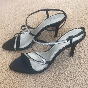 Fioni vintage sexy sparkly strappy shoes, size 6.5 nwt